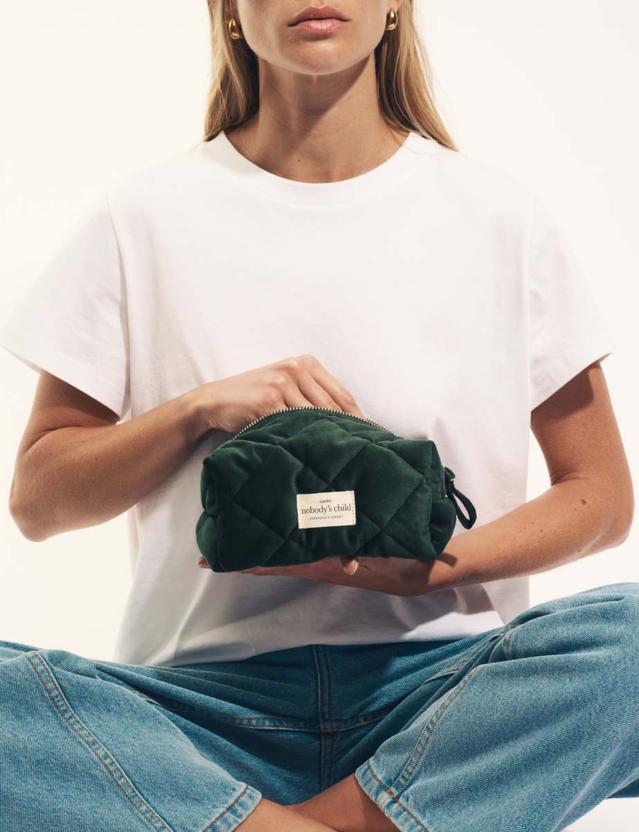 Green Medium Velvet Wash Bag