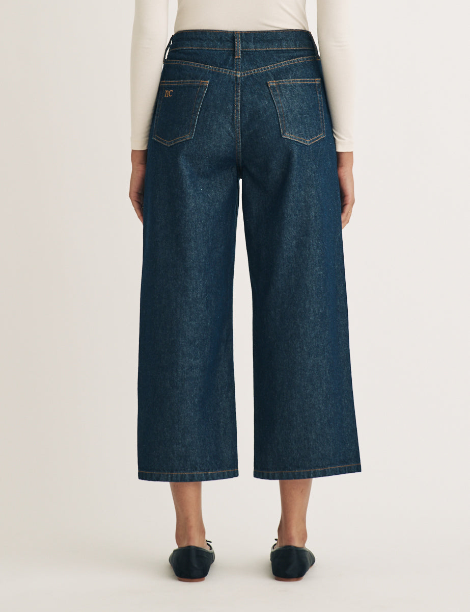 Dark Wash Wide Leg Cropped Jeans