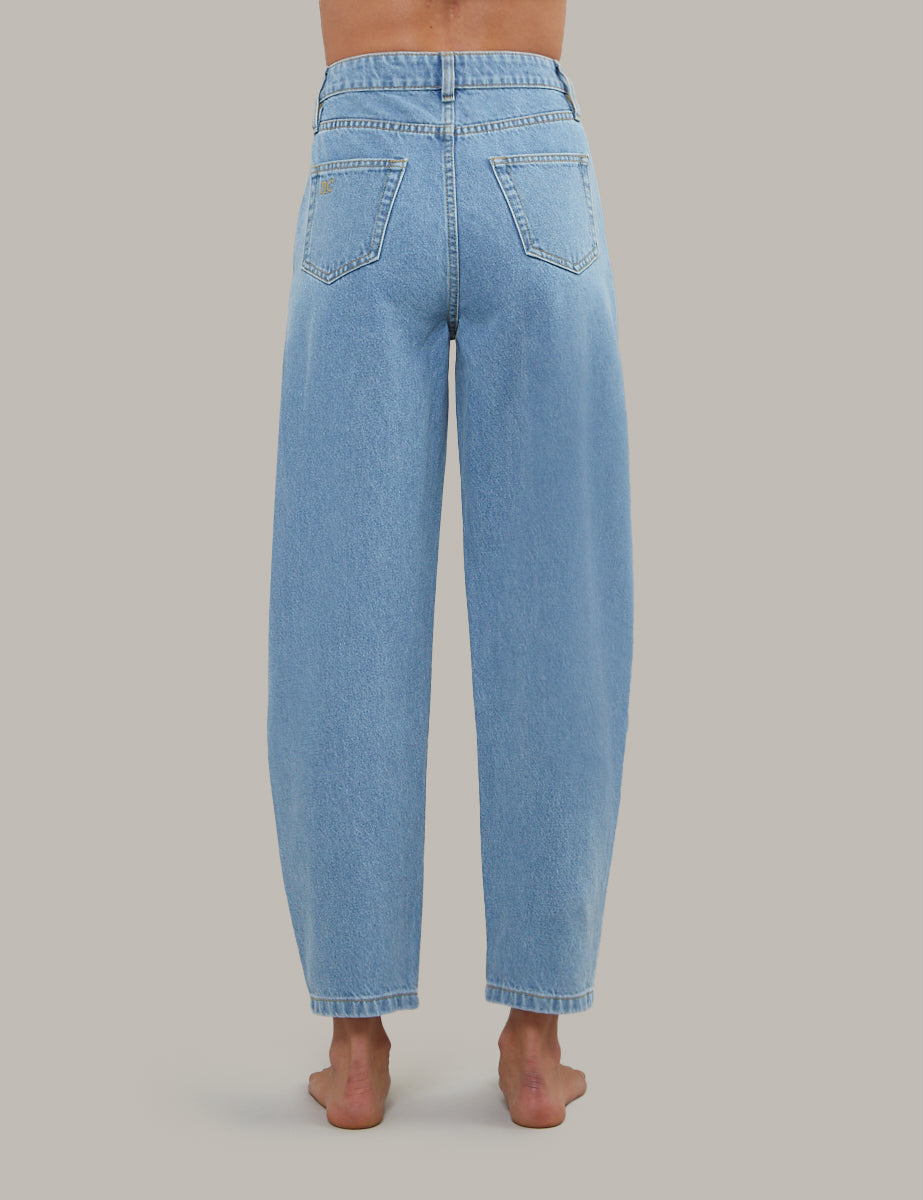 Light Wash High Rise Barrel Leg Jeans