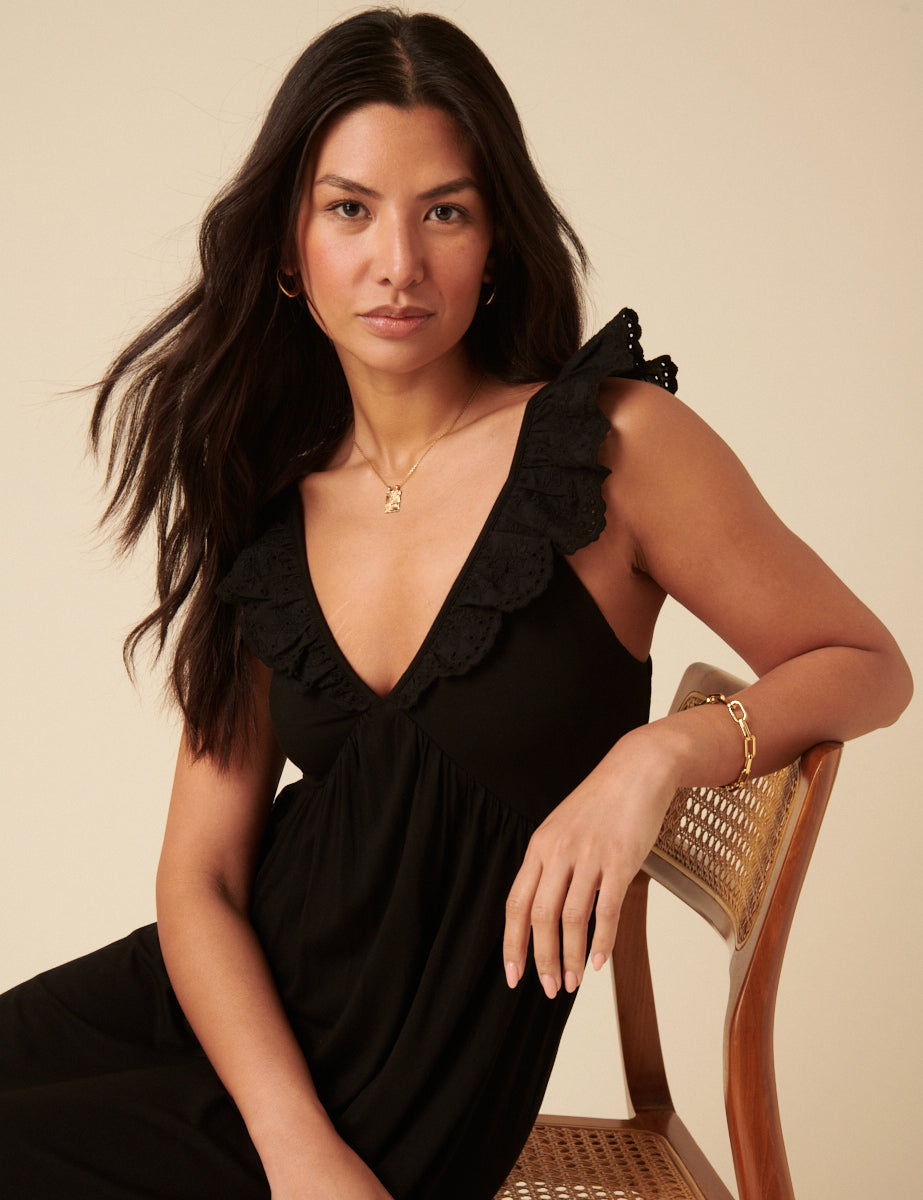 Black Jojo Sweetheat Maxi Dress