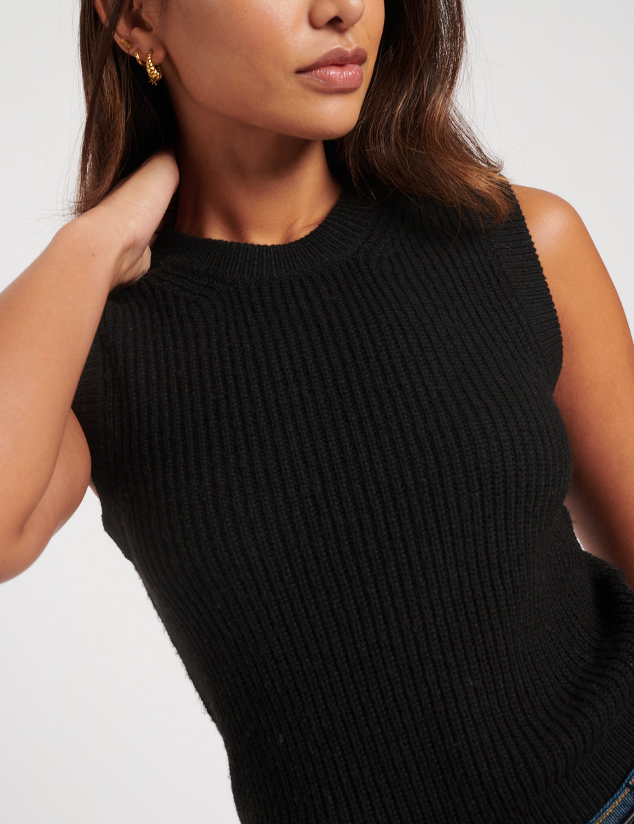 Black Ribbed Knitted Vest