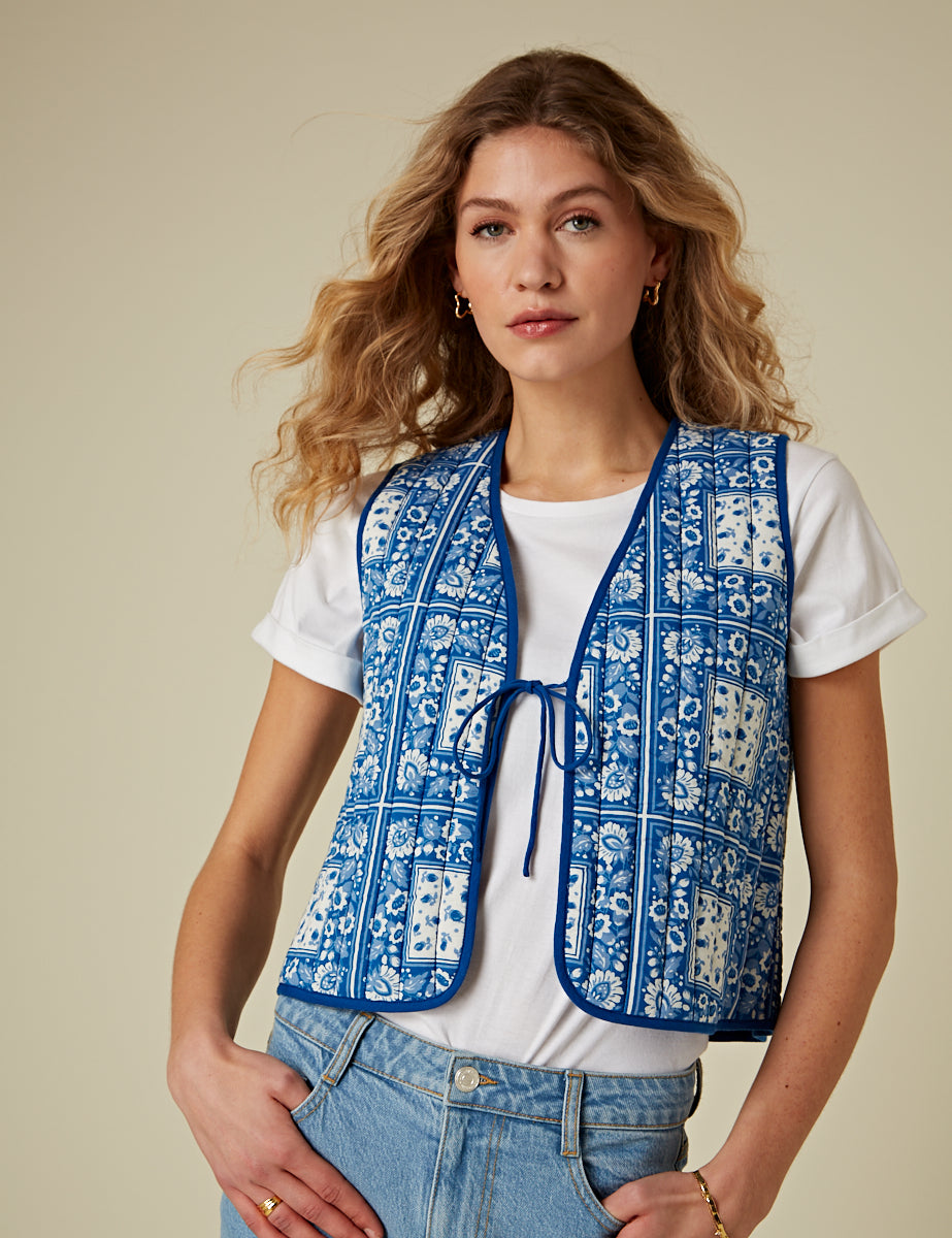 Blue Floral Print Quilted Gilet