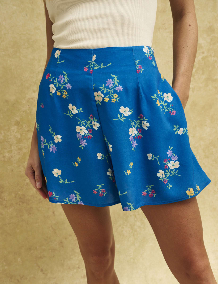 Blue Ditsy Floral Flint Shorts