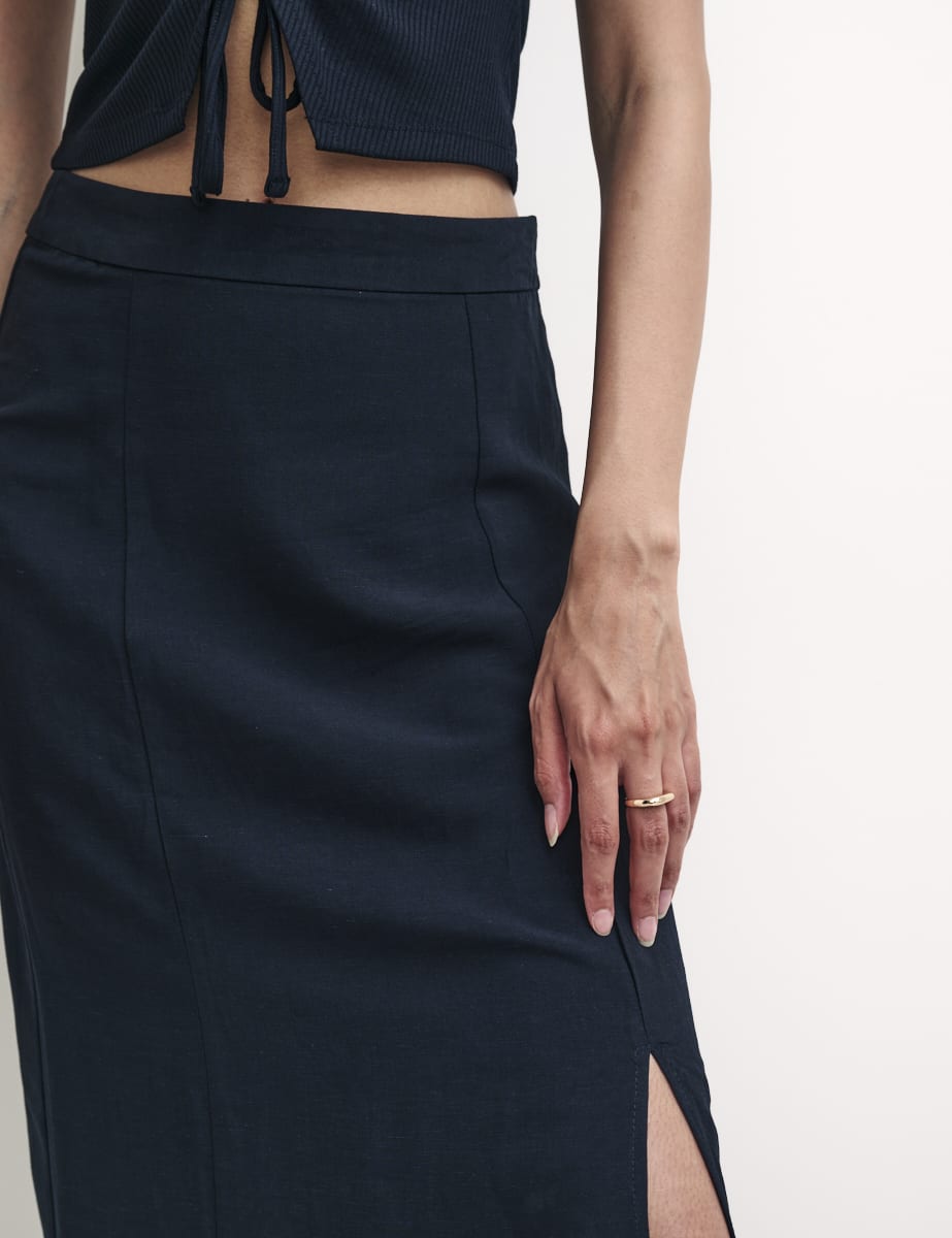 Black Side Slit Tara Midi Skirt