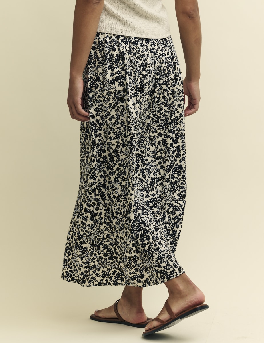 Petite Black Floral Drawstring Waist Midaxi Skirt