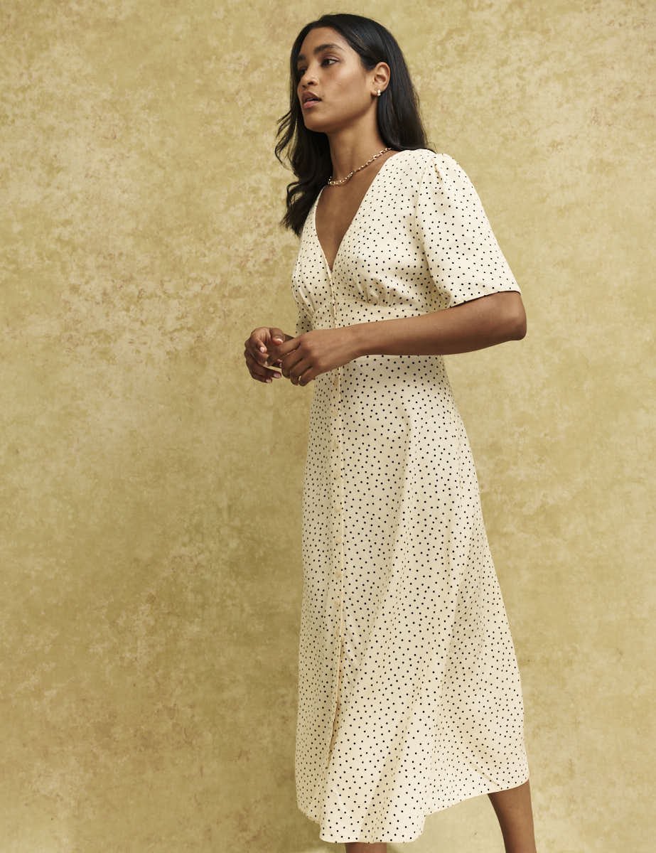 Petite Cream Spot Alexa Midi Tea Dress with Shirring